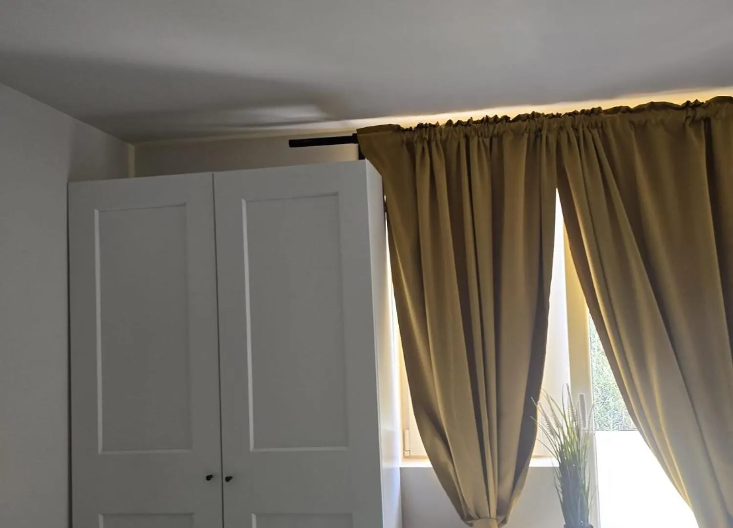 Paloma Bianca - Ensuite Bedroom, Lounge With Sofas, Balcony, Terrace & Jacuzzi - Near Beach Vir
