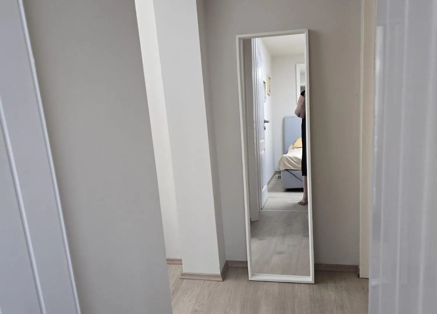 Paloma Bianca - Ensuite Bedroom, Lounge With Sofas, Balcony, Terrace & Jacuzzi - Near Beach Vir Appartement