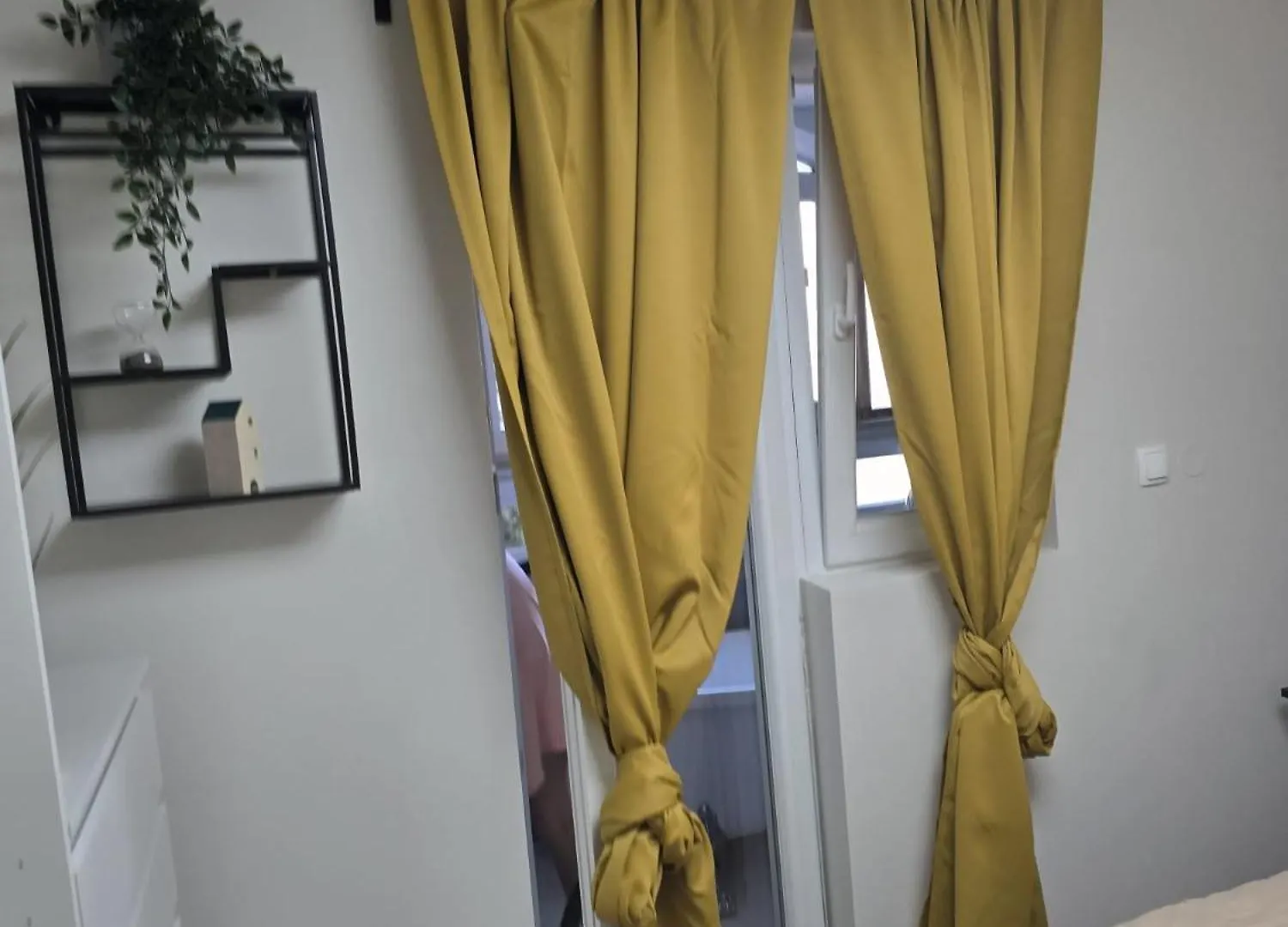 Appartement Paloma Bianca - Ensuite Bedroom, Lounge With Sofas, Balcony, Terrace & Jacuzzi - Near Beach Vir Croatie