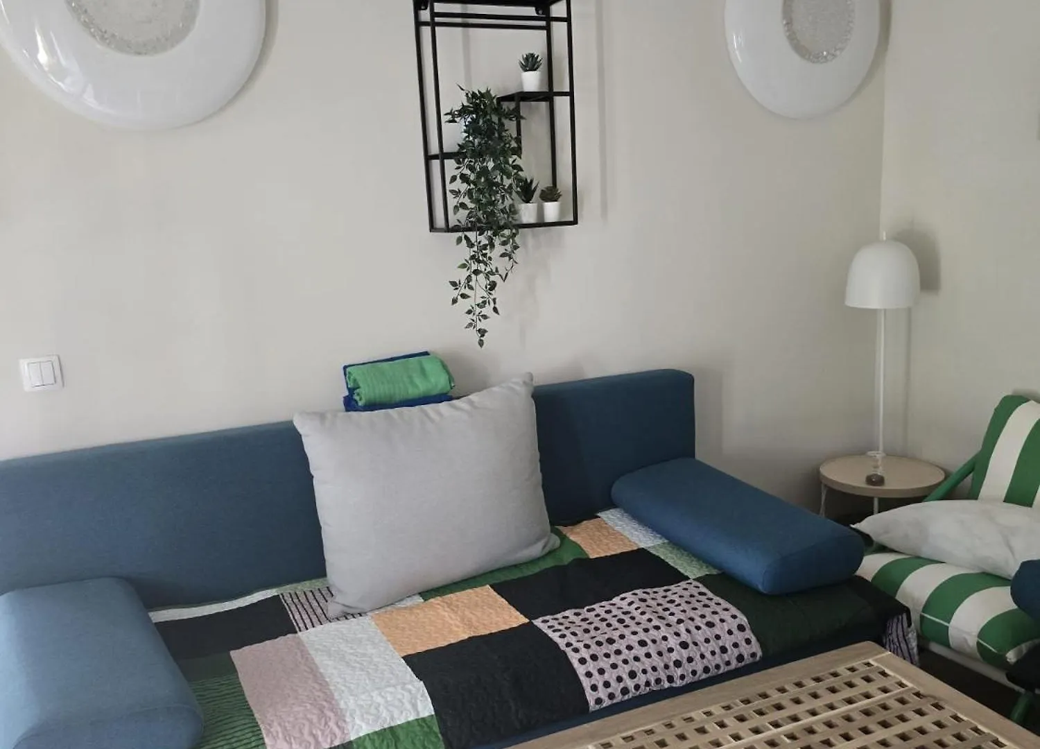 Paloma Bianca - Ensuite Bedroom, Lounge With Sofas, Balcony, Terrace & Jacuzzi - Near Beach Vir Appartement